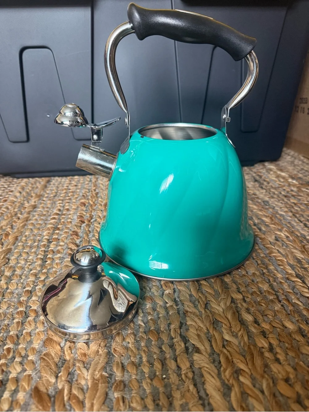 Teal Stainless Steel Whistling Tea Kettle - Stylish Stovetop Kettle